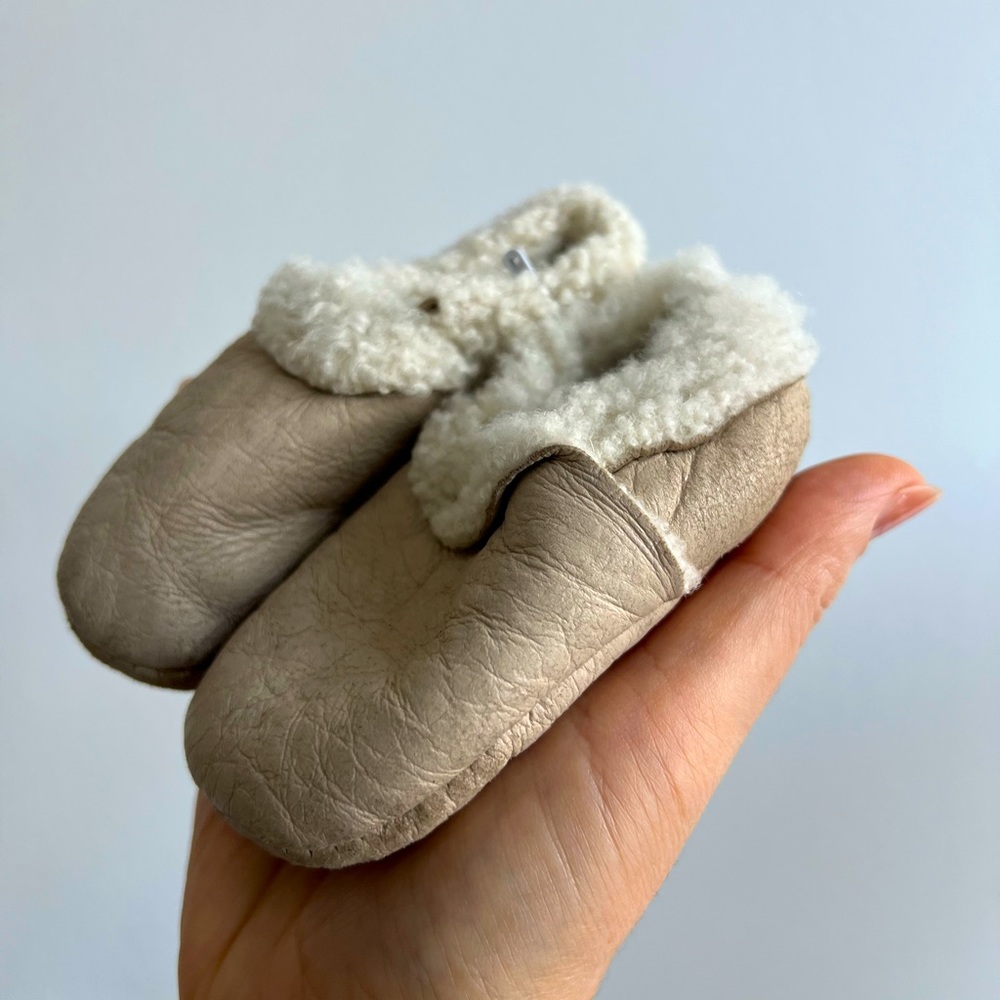 Baby slip on sheepskin booties
